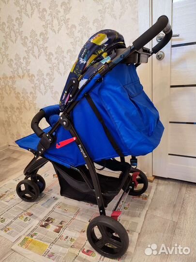 Прогулочная коляска