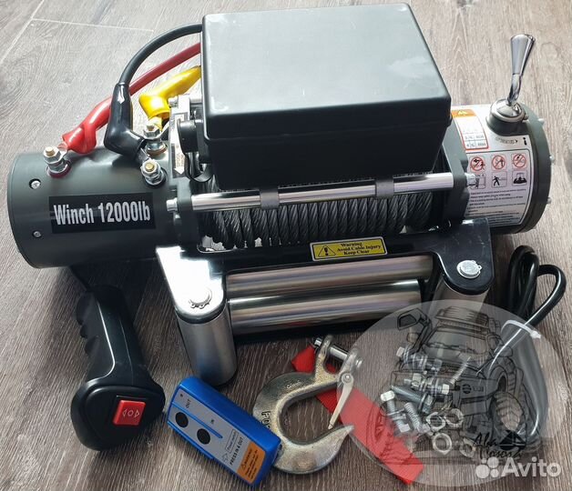 Лебедка 12V Electric Winch 12000lbs стальной трос