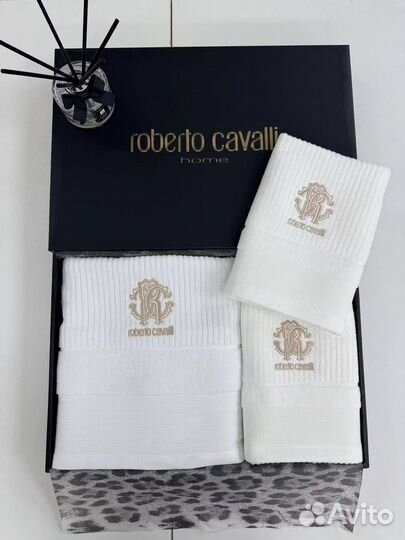 Полотенце Roberto Cavalli