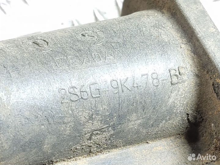 Крышка термостата Ford Fiesta 2001-2008