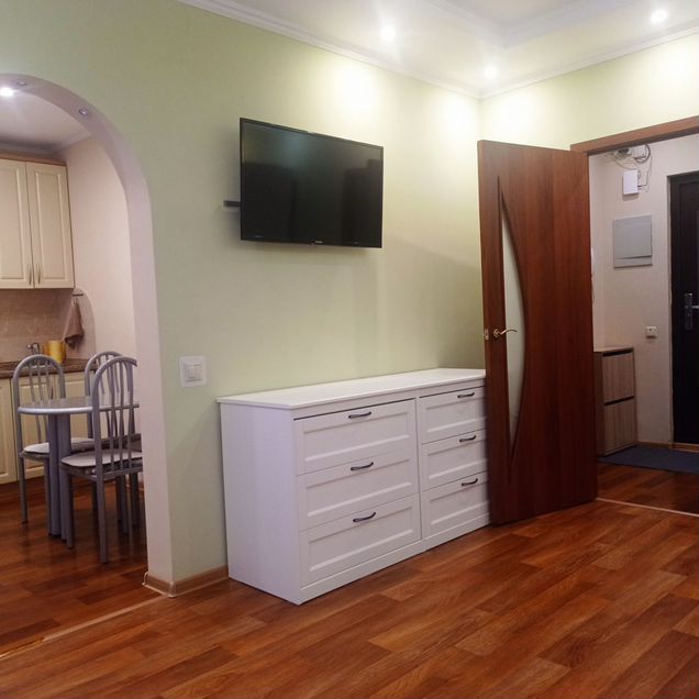 2-к. квартира, 53 м², 6/17 эт.