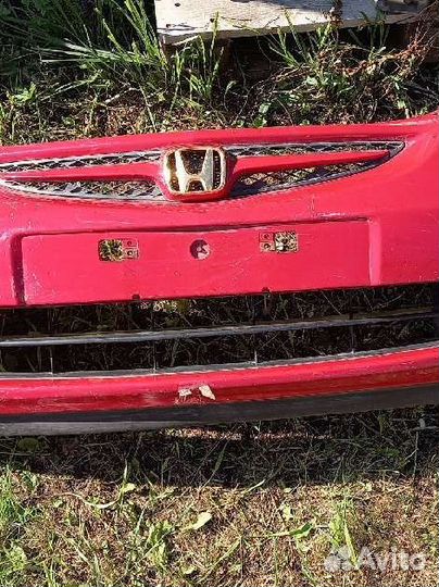 Бампер Honda fit gd1