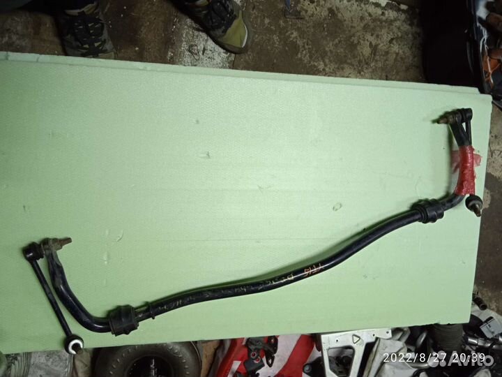 Тяга горизонтальной устойчивости challenger