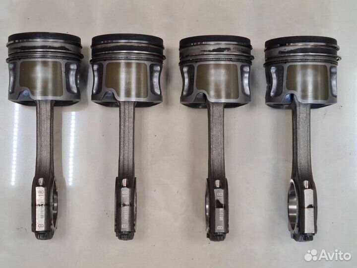 Поршень с шатуном Hyundai Grand Santa Fe DM D4HB