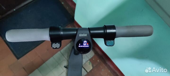 Электросамокат Ninebot KickScooter ES2