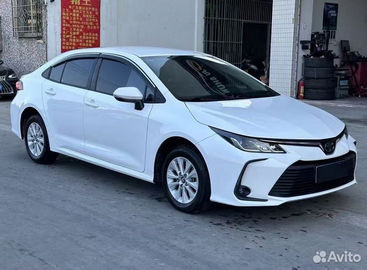 Toyota Corolla 1.2 CVT, 2020, 60 000 км