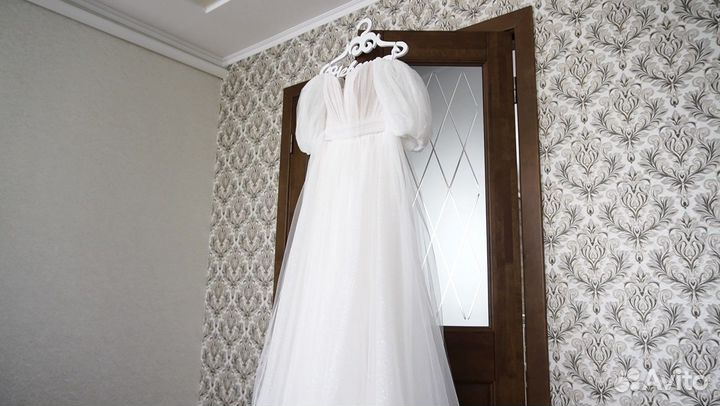 Вешалка невесты свадебная