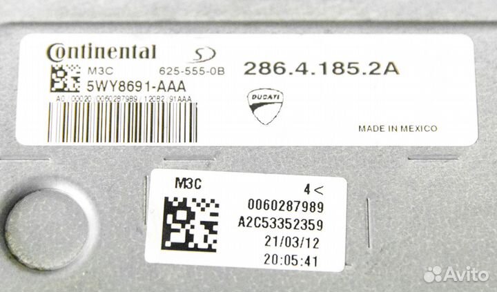 Ducati Hypermotard 1100, Monster 696
