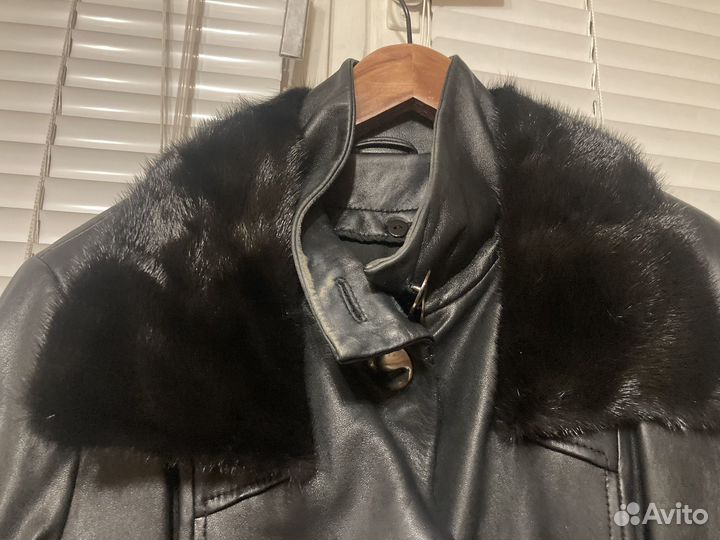 Кожаное зимнее пальто с норкой, размер 44-46