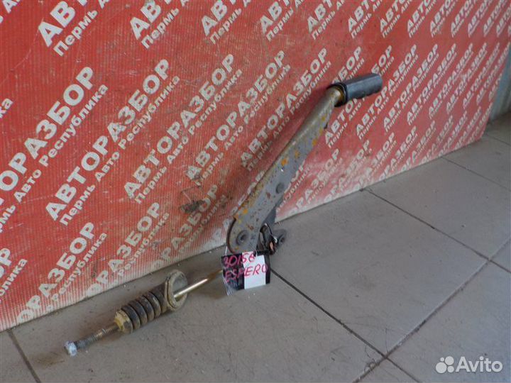 Рычаг ручника Daewoo Espero седан C20LE 1993