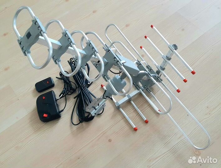 Супер антенна крутящаяся с пультом управления