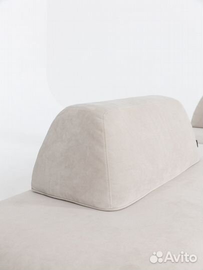 Диван со спальным местом 4400х1800 мм