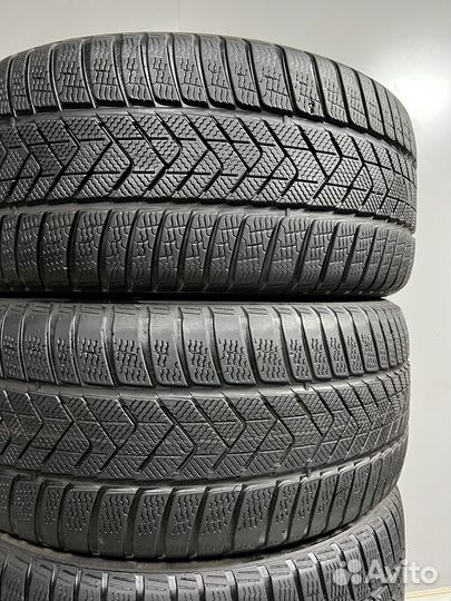 Pirelli Scorpion Winter RFT 275/40 R21 и 315/35 R21