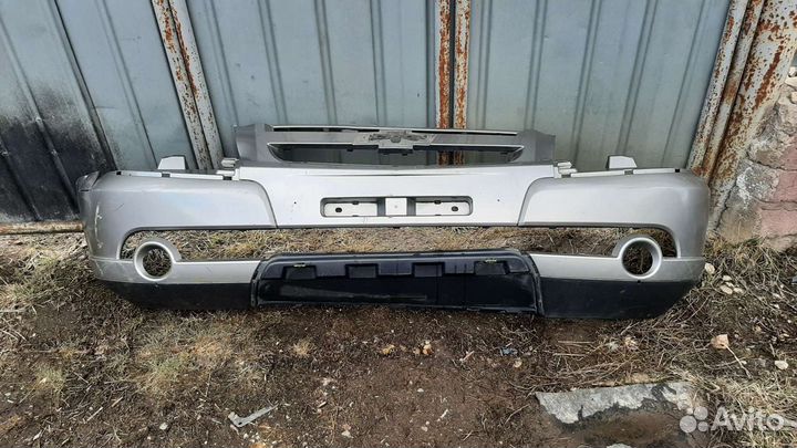 Передний бампер шевроле нива