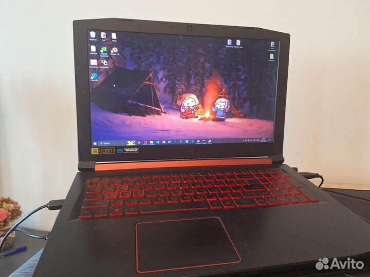 Ноутбук Acer Nitro: i5 + GTX 1050Ti + SSD