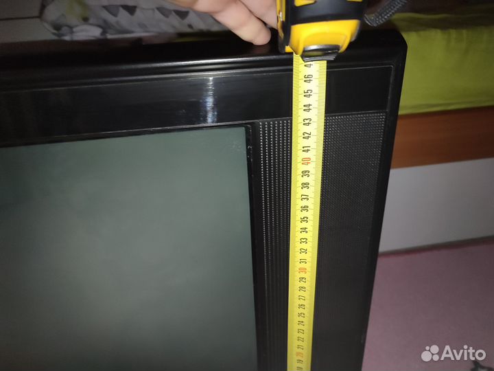 Телевизор и приставка