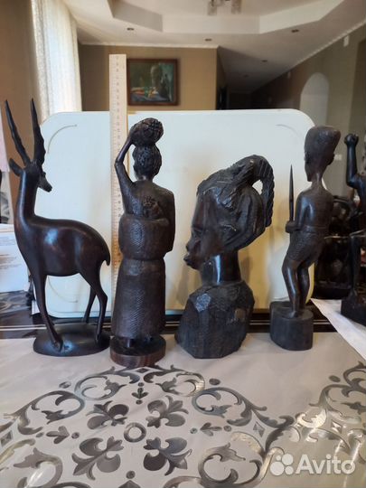 Статуэтка черное дерево Африка разные