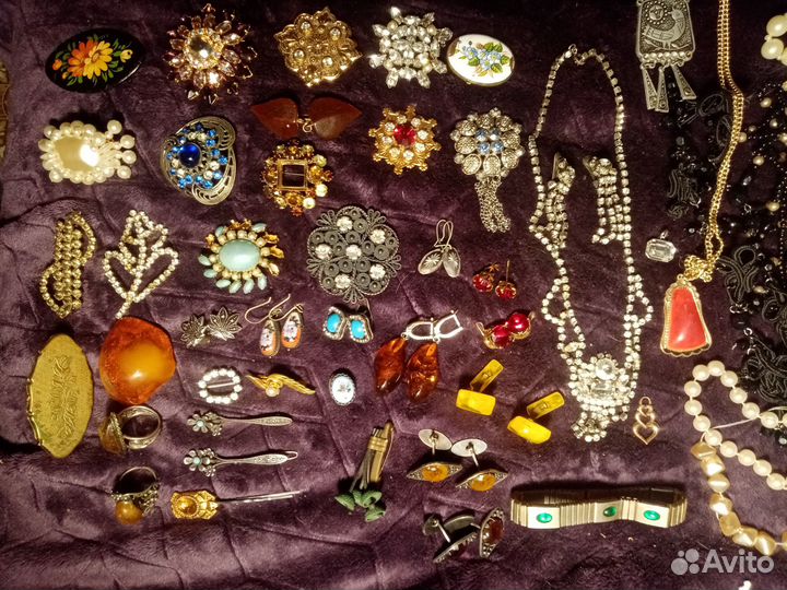 Бижутерия СССР броши бусы заколки серьги