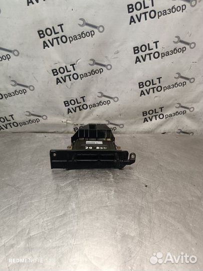 Блок управления двс Nissan Ad vhny11 QG18DE 2000