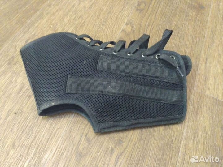 Корсет пояснично - крестцовый, сапожок, и коленный