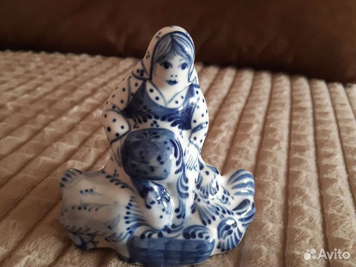 Гжель фарфор статуэтки