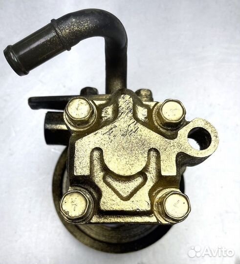 Хендай H-200 Насос гур