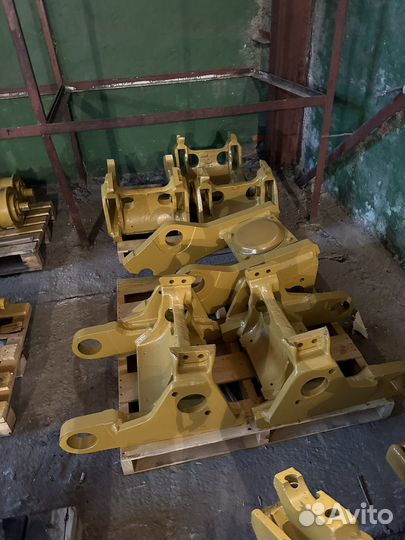Каретки Cat D9R