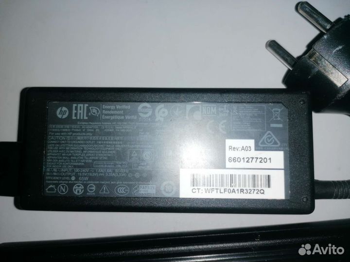 Ноутбук HP Core-i3, 8 Гб оперативы, новый SSD