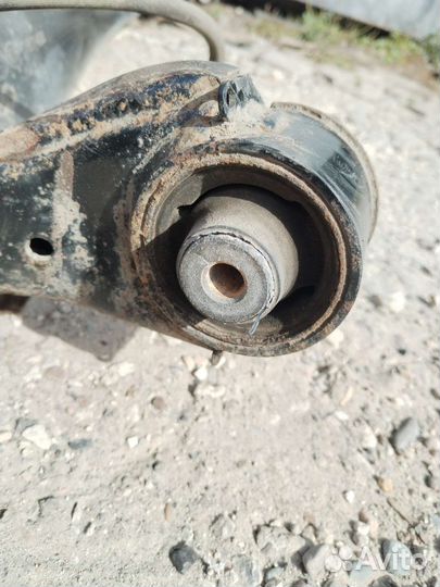 Задняя балка Рио 3 солярис1 глушитель