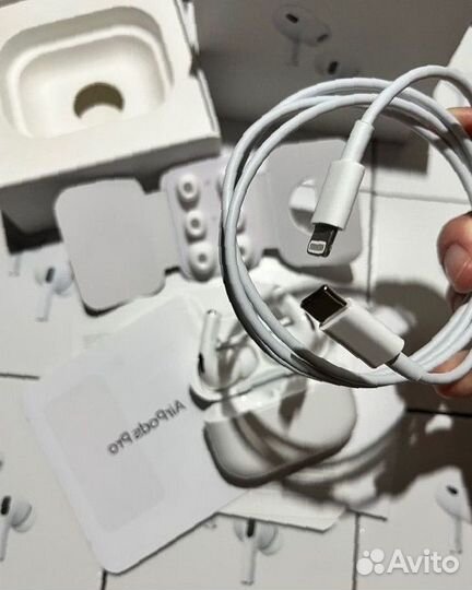 Наушники Apple AirPods Pro 2