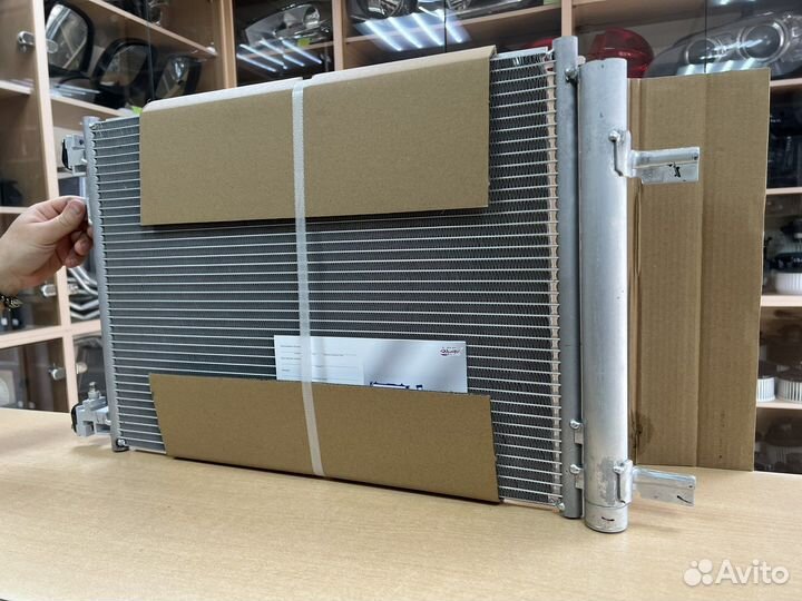 Радиатор кондиционера Шевроле Круз / Опель Астра