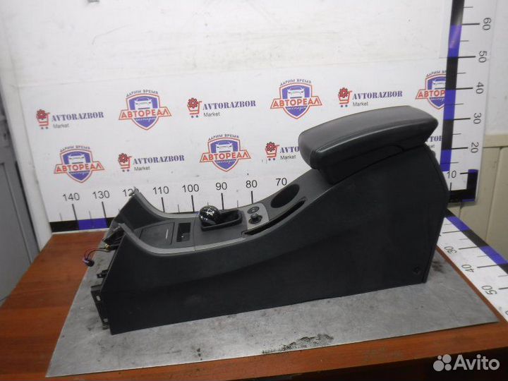 Консоль подлокотник Geely Emgrand X7 2.0 2014