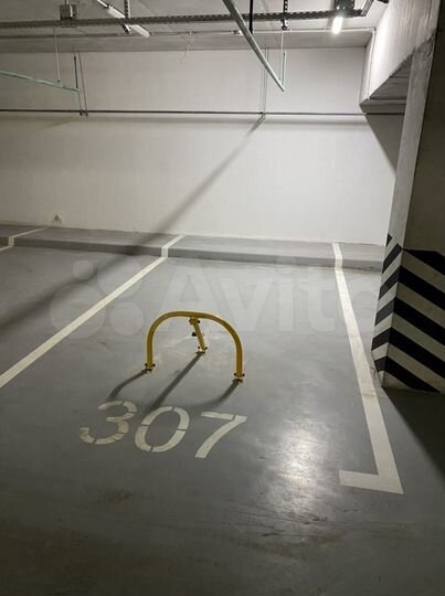 Машиноместо, 14 м²