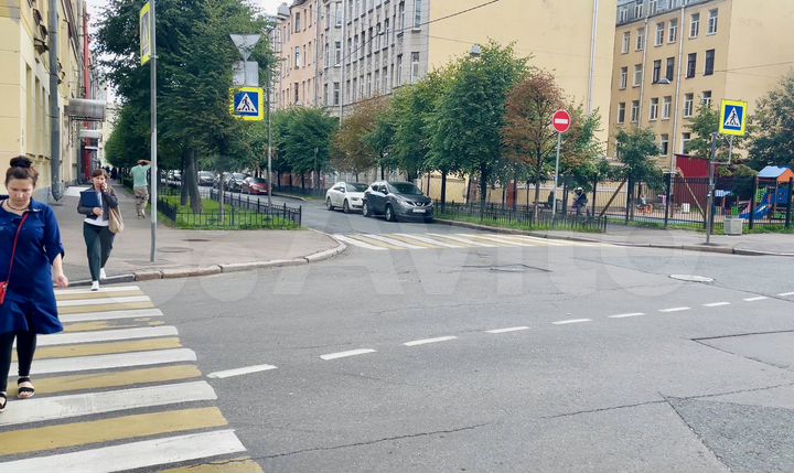 Помещение с ремонтом, первая линия, 83.5 м²