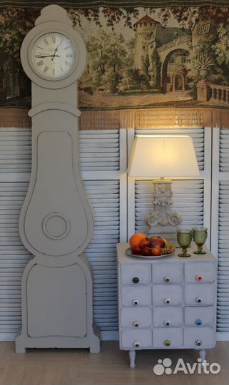 Часы напольные ручной работы