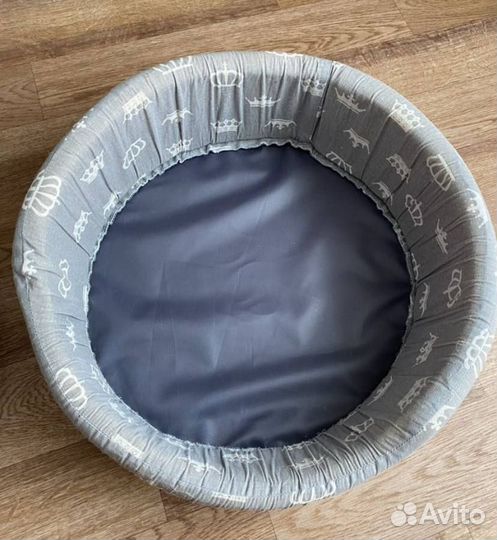 Лежанка для кошек