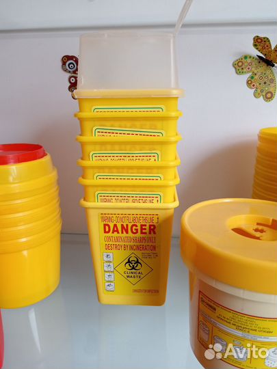 Контейнер для отходов (сбора игл)