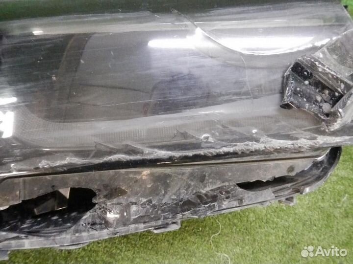 Фара правая BMW 5-Series/M5