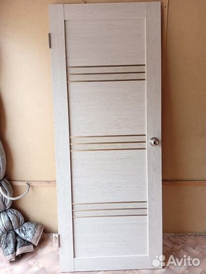Продам дверь