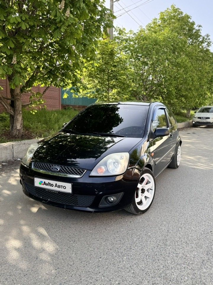Ford Fiesta: фото владельца
