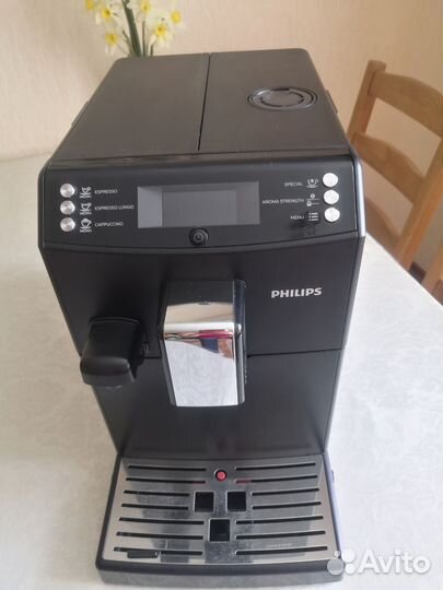 Кофемашина Philips HD8828