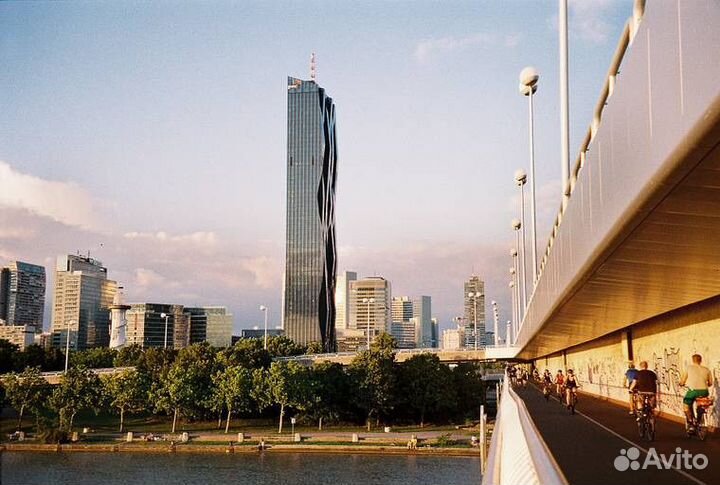 Плёночный фотоаппарат Olympus superzoom 700xb