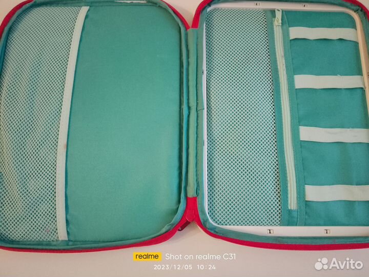 Планшет для канцелярских принадлежностей