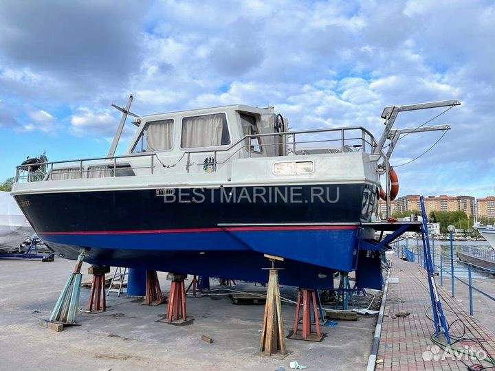 Стальная голландская яхта Tjeukermeer 9.40