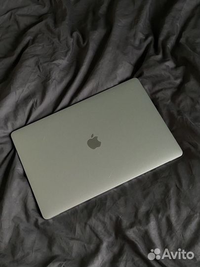 Apple MacBook Pro 15 2018