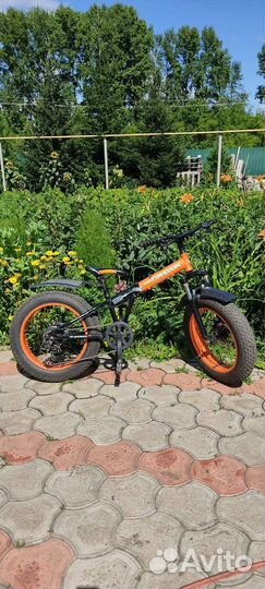 Велосипед горный на широких колёсах