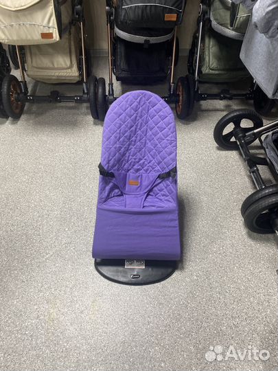 Шезлонг новый