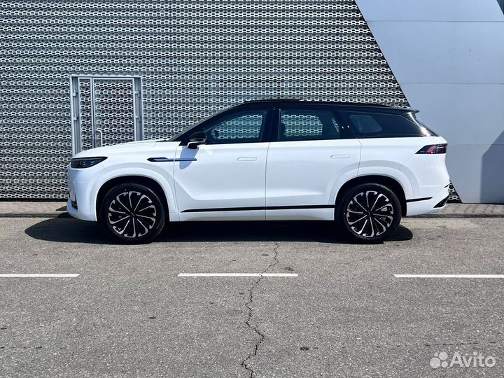 JAECOO J8 2.0 AMT, 2024