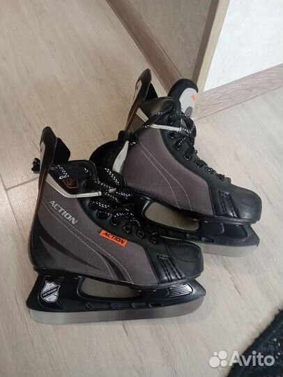 Коньки хоккейные