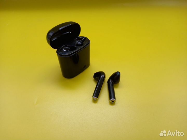 25746 Беспроводные наушники i7s